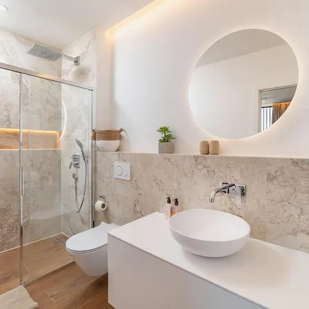 Hideaway - Koala * מרינה