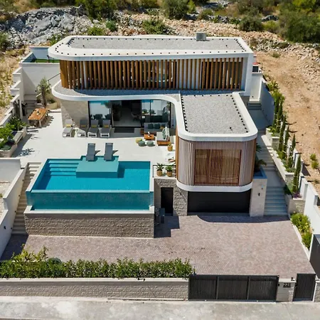 Villa Hideaway - Koala Marina
